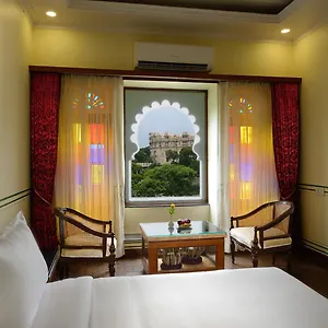 Hotel Aaram Mahal By Pachar Group