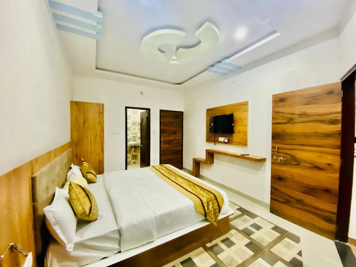 Haveli Balavh With Lake Facing Balcony Hotel Udaipur 3*,