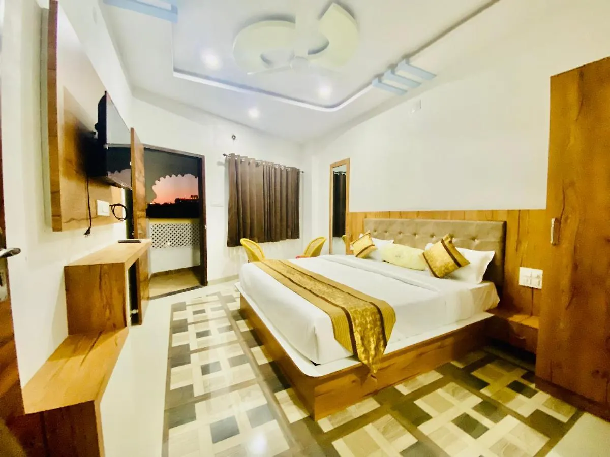 Haveli Balavh With Lake Facing Balcony Hotel Udaipur 3*,  India